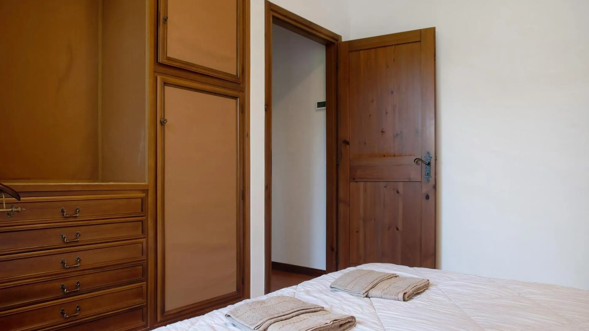 Villa Olga Lago Maggiore Castelveccana