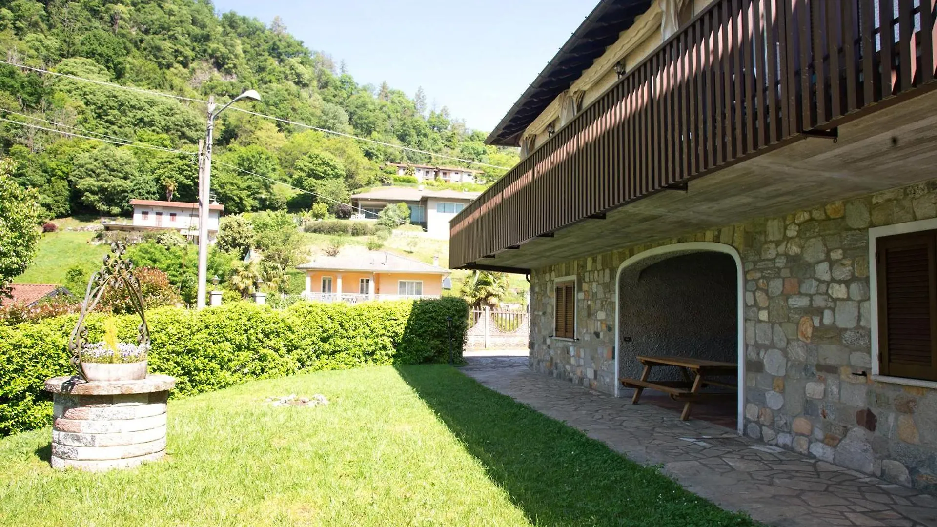 Villa Olga Lago Maggiore Castelveccana