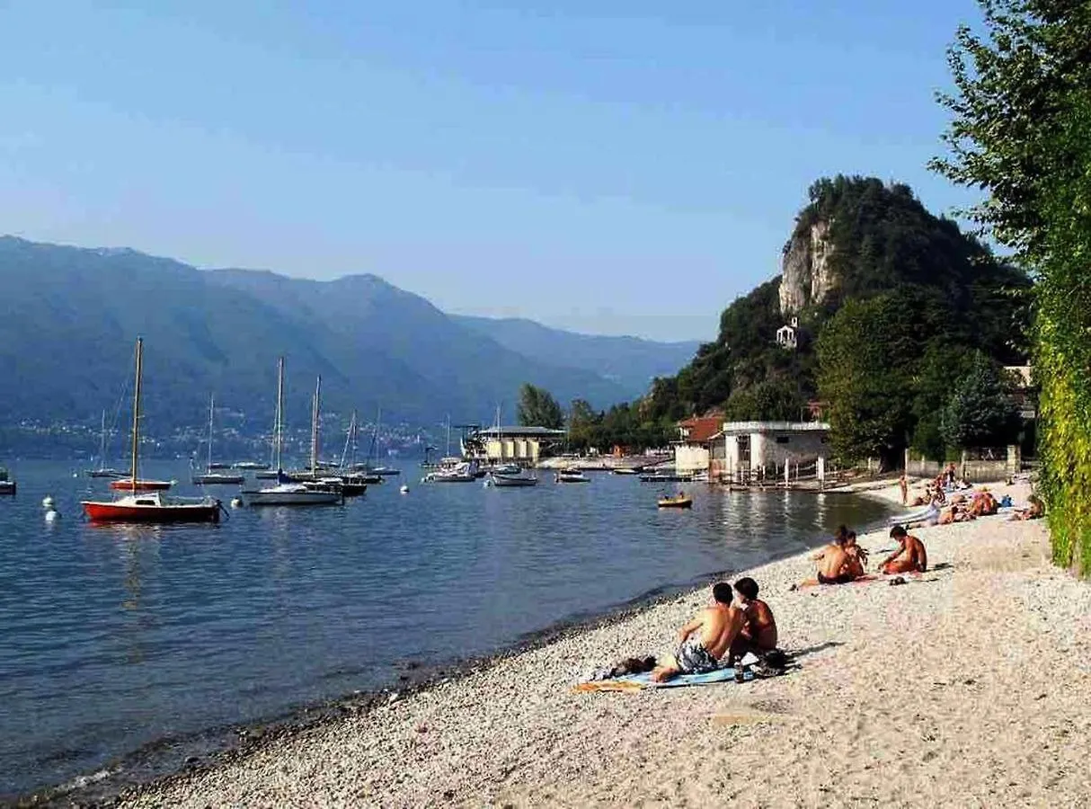 Villa Olga Lago Maggiore Castelveccana